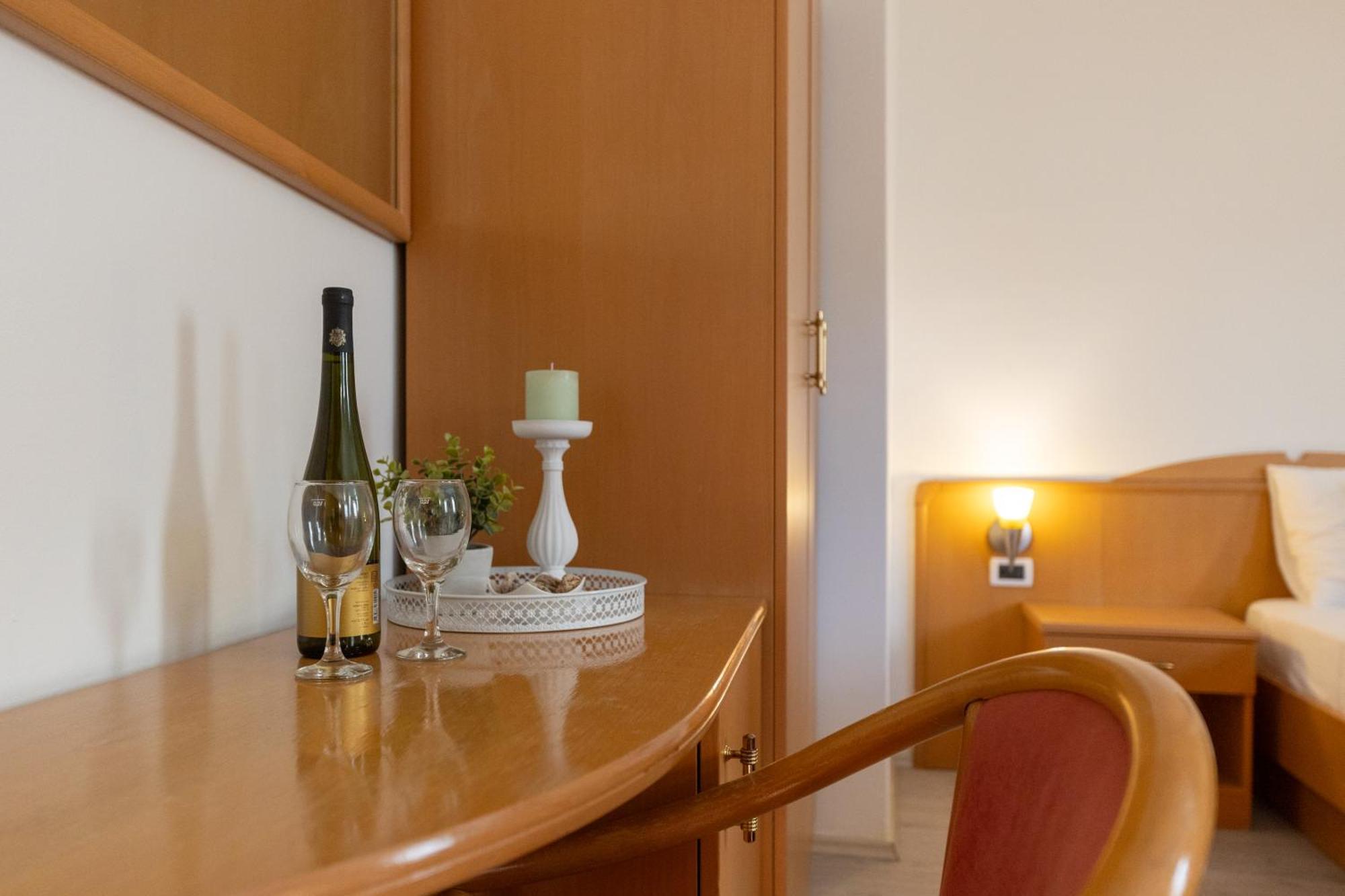 Villa Fontana โตรกีร์ ภายนอก รูปภาพ