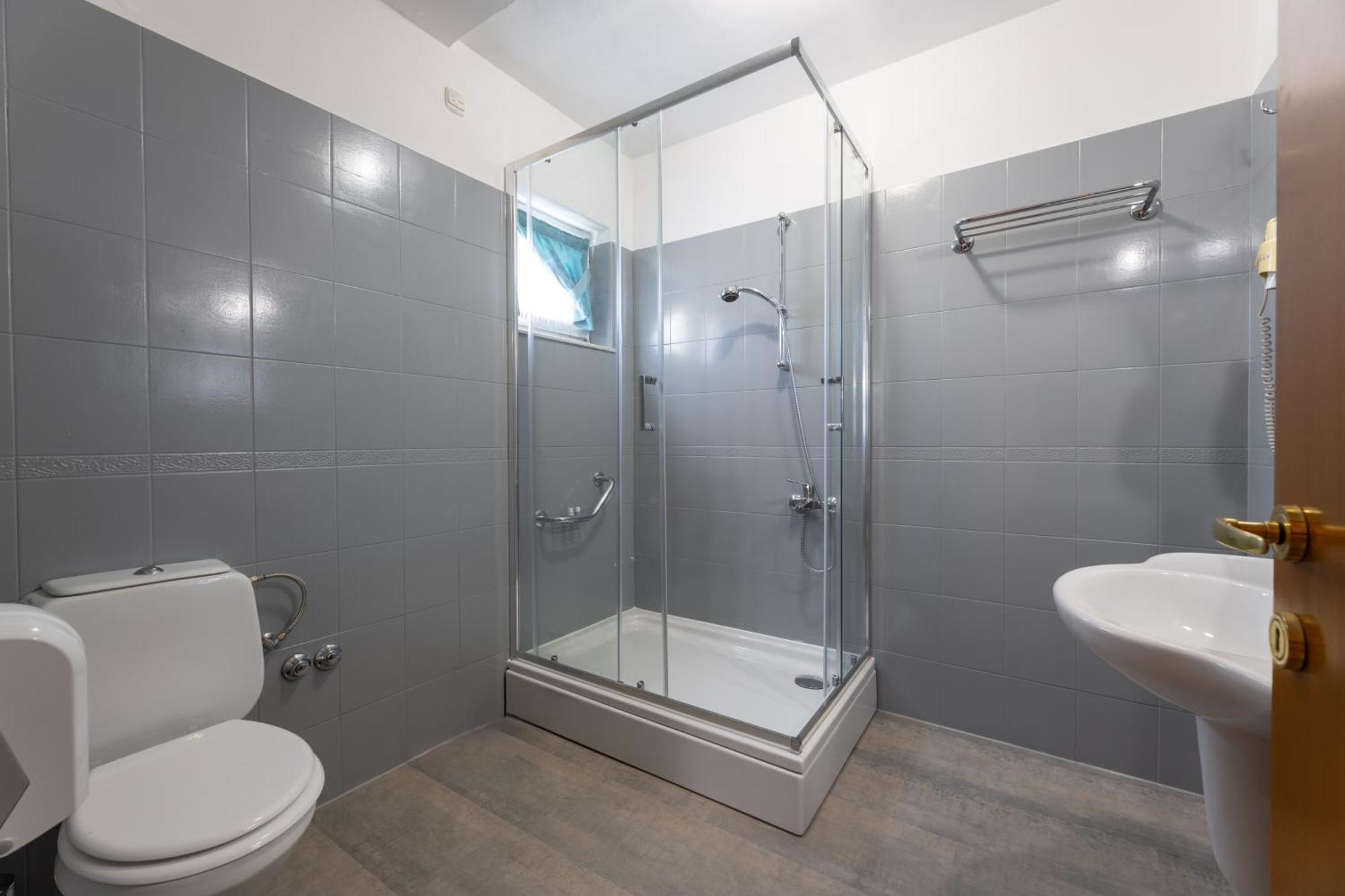 Villa Fontana โตรกีร์ ภายนอก รูปภาพ