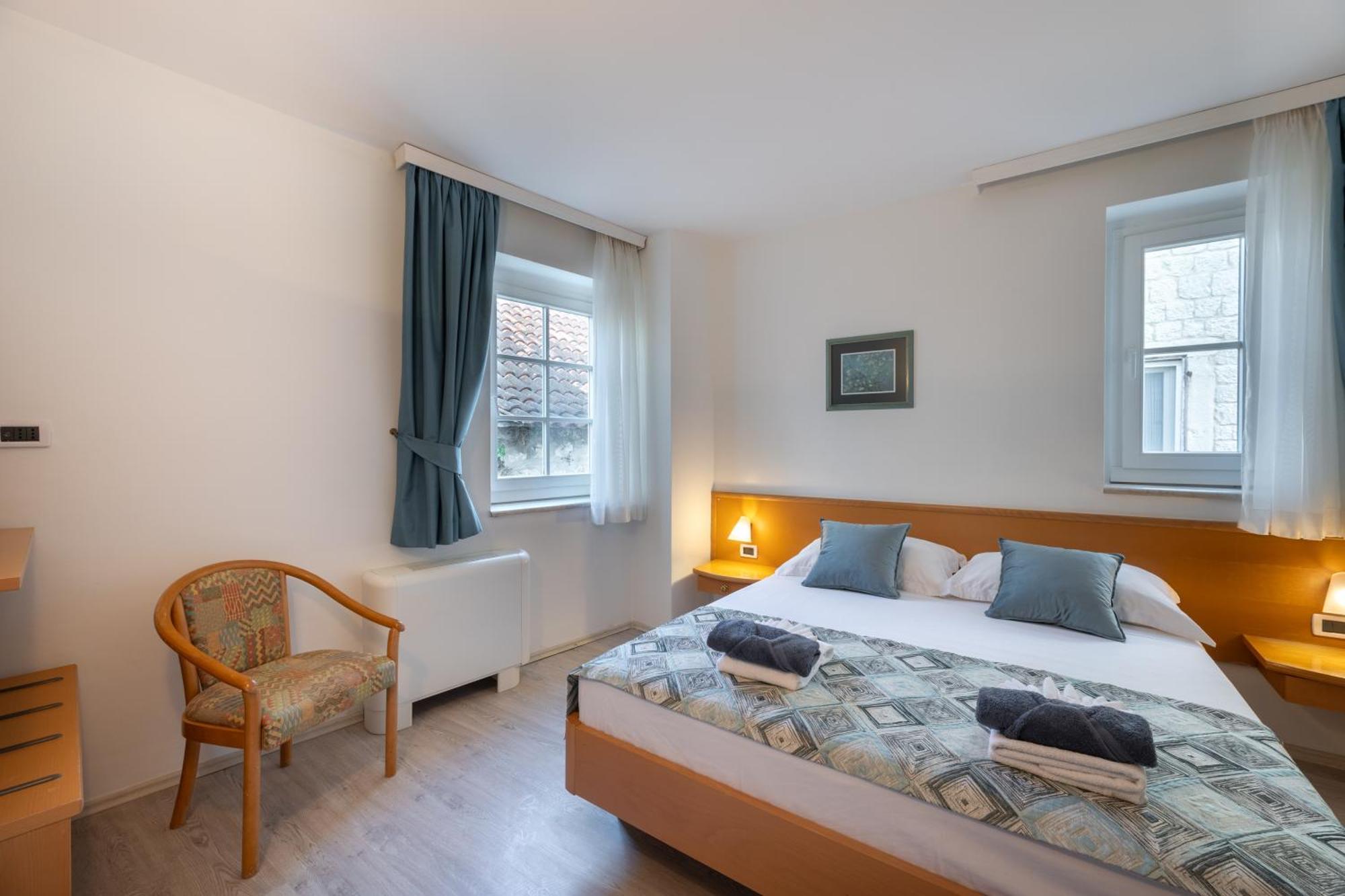 Villa Fontana โตรกีร์ ภายนอก รูปภาพ